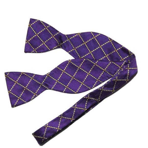 Jos A Bank Purple Silk Bow Tie Hand Sewn Check Men's One Size Adjustable - Picture 1 of 1